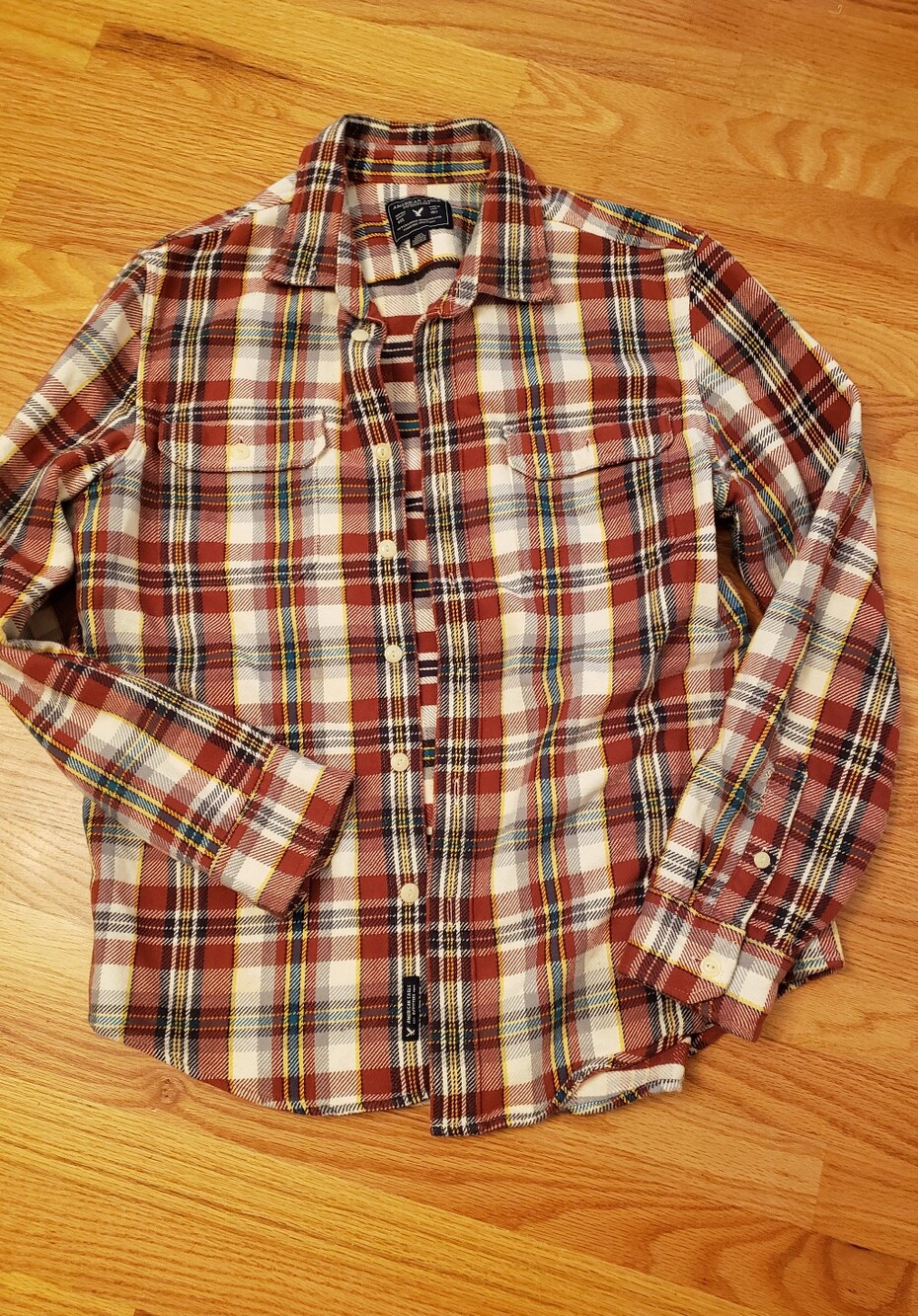 American Eagle Men's Plaid Button-Up Shirt - Red Multi